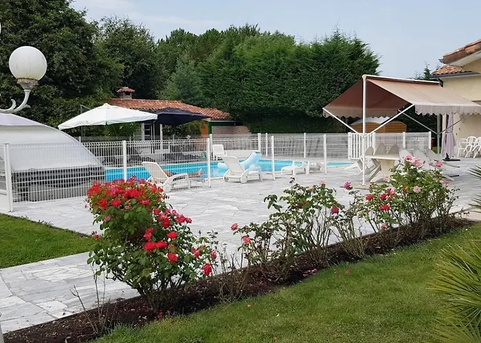 Le Cabassou Du Medoc Nyaraló *