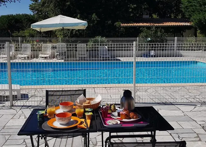 Le Cabassou Du Médoc *